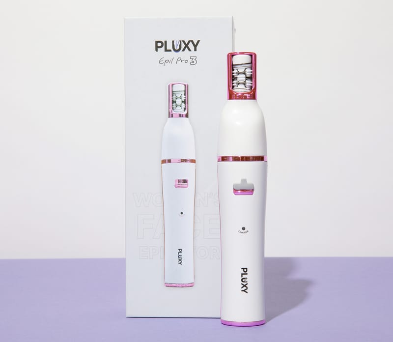 Pluxy facial hair removal device with its packaging