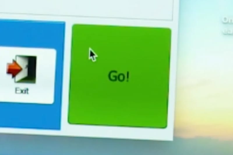 PhotoStick Omni works with Windows, Mac, Android, and iPhone devices for universal photo backup